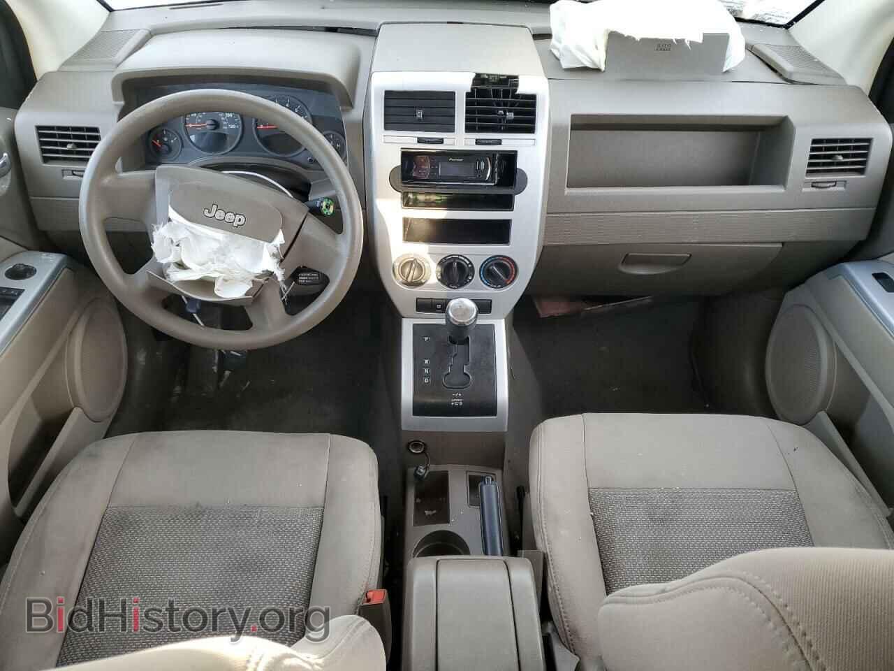 2008 JEEP COMPASS - VIN: 1J8FT47028D611059 - Фото 8
