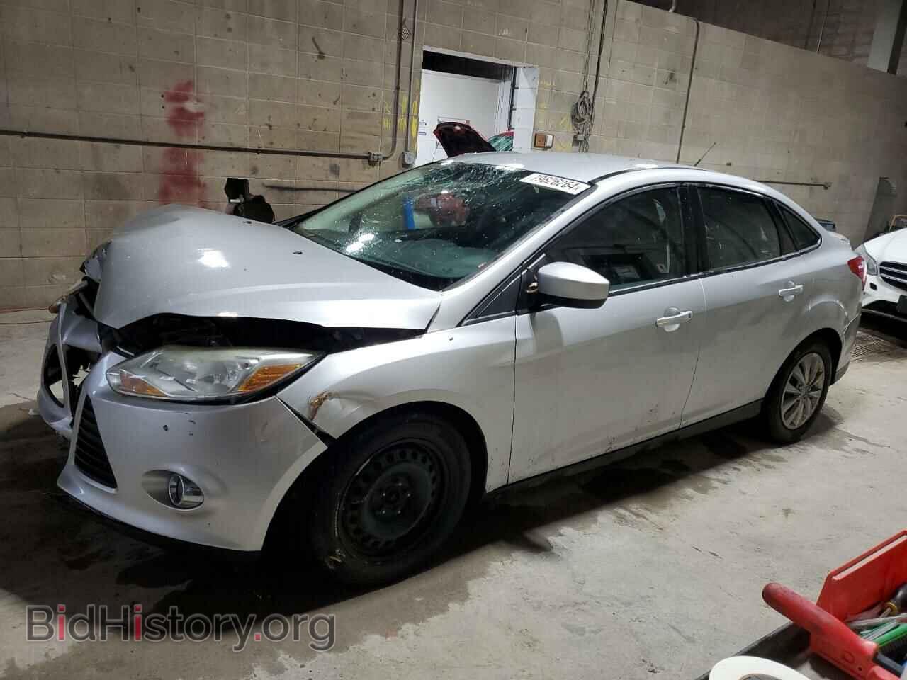 Фотография 1FAHP3F24CL174784 - FORD FOCUS 2012