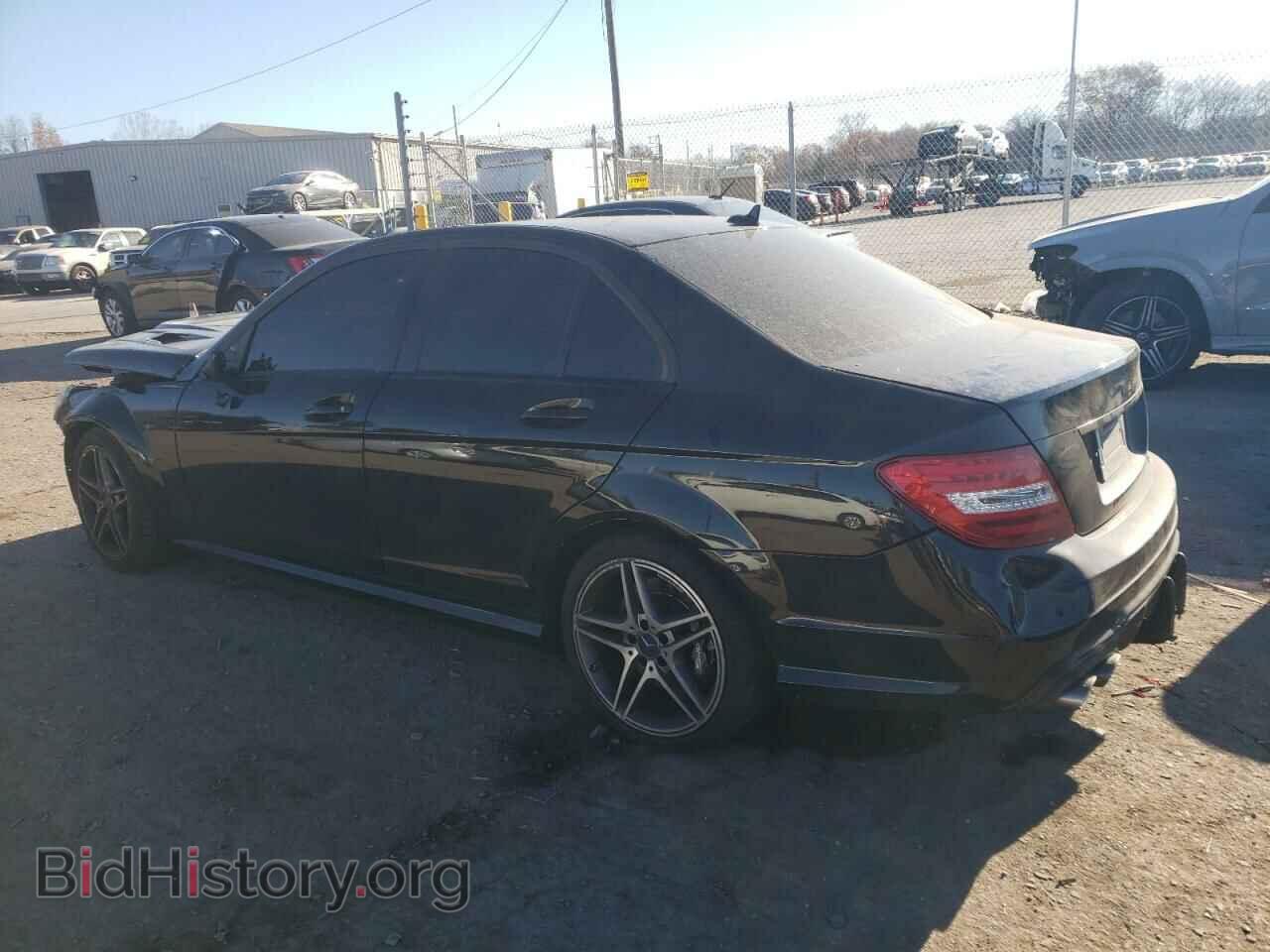 2014 MERCEDES-BENZ C-CLASS - VIN: WDDGF7HB7EA905841 - Фото 2