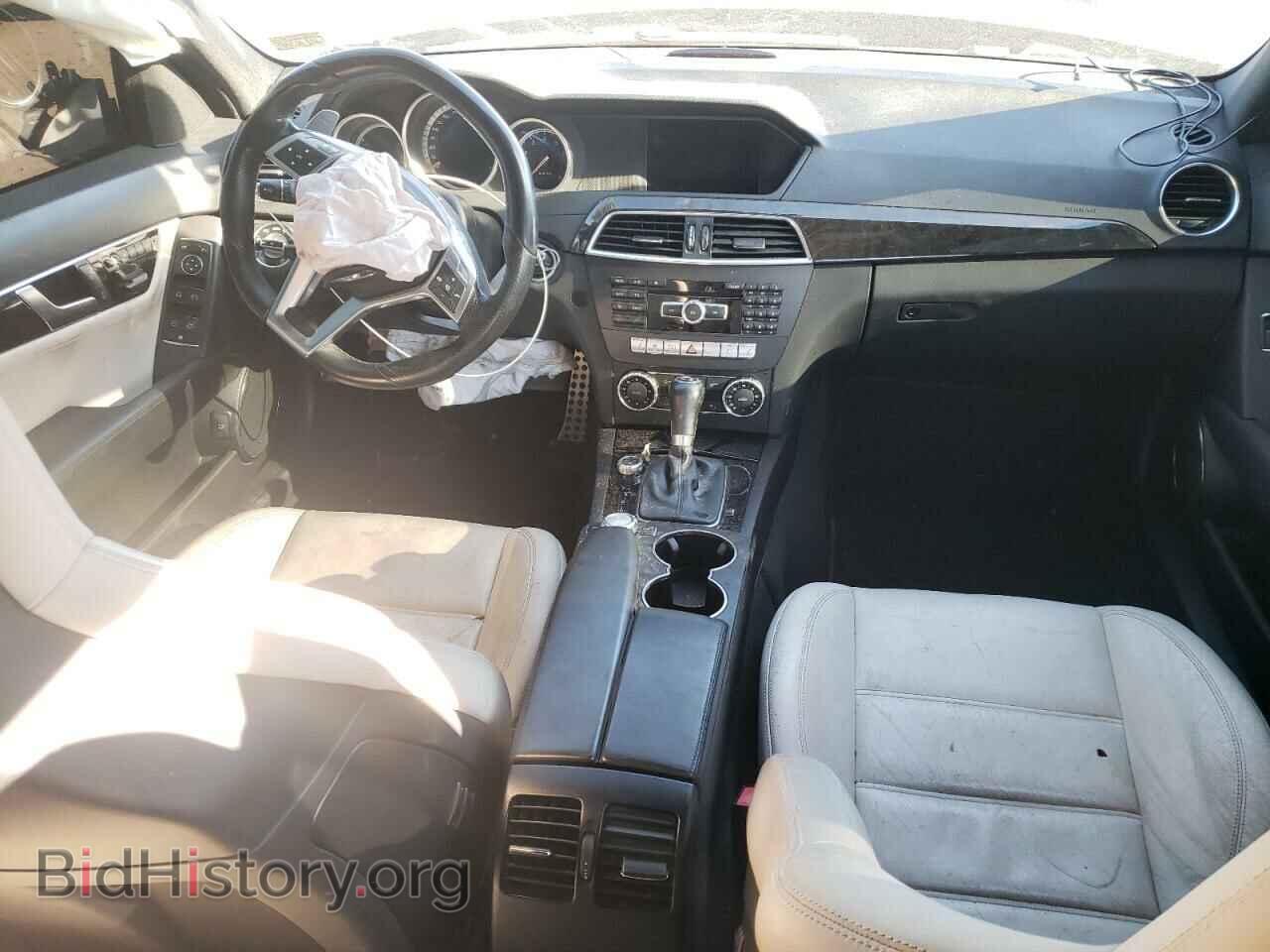 2014 MERCEDES-BENZ C-CLASS - VIN: WDDGF7HB7EA905841 - Фото 8