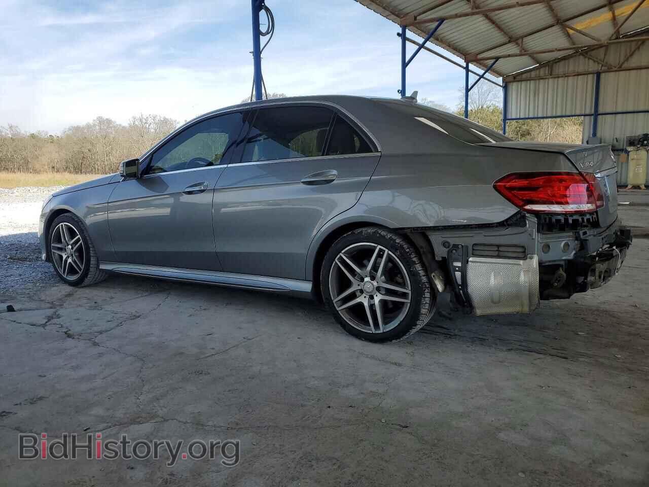 2015 MERCEDES-BENZ E-CLASS - VIN: WDDHF5KB9FB085842 - Фото 2