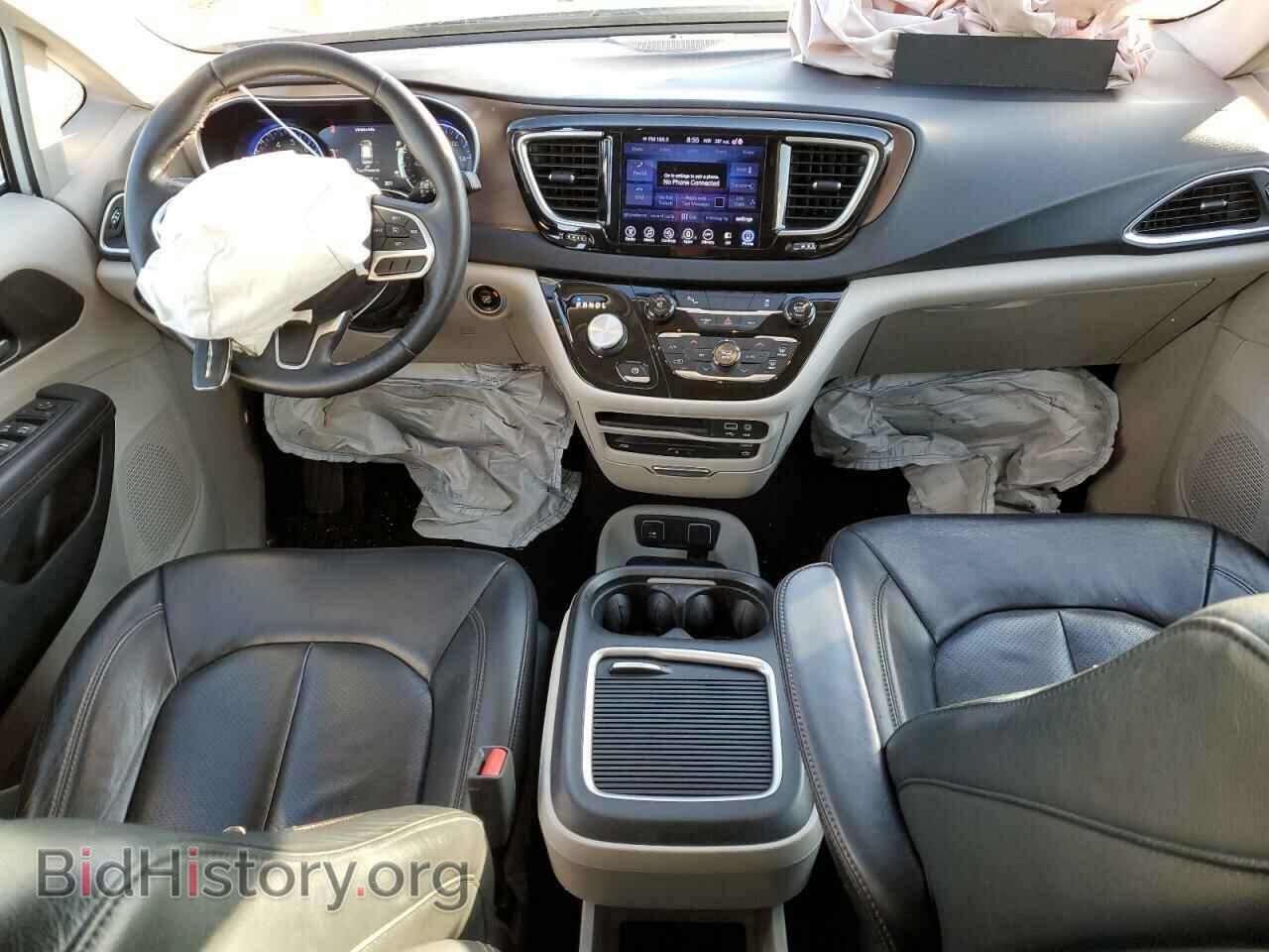 2017 CHRYSLER PACIFICA - VIN: 2C4RC1EGXHR570891 - Photo 8