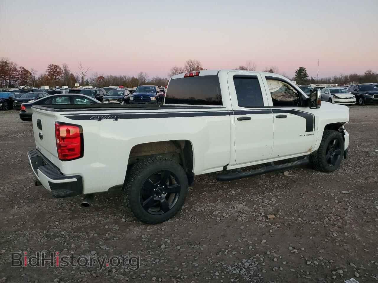 2017 CHEVROLET ALL Models - VIN: 1GCVKPEC3HZ370653 - Фото 3
