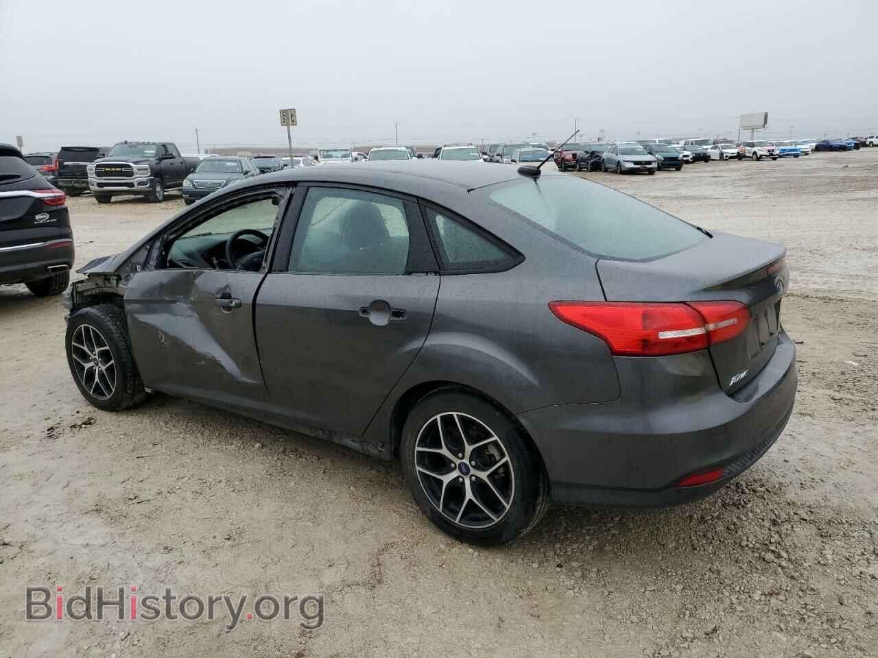 2017 FORD FOCUS - VIN: 1FADP3FE7HL290156 - Photo 2