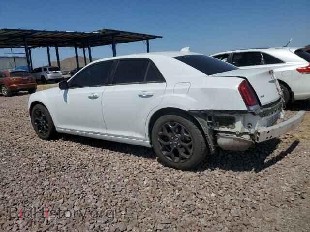 2019 CHRYSLER 300 - VIN: 2C3CCAGG7KH648578 - Фото 2