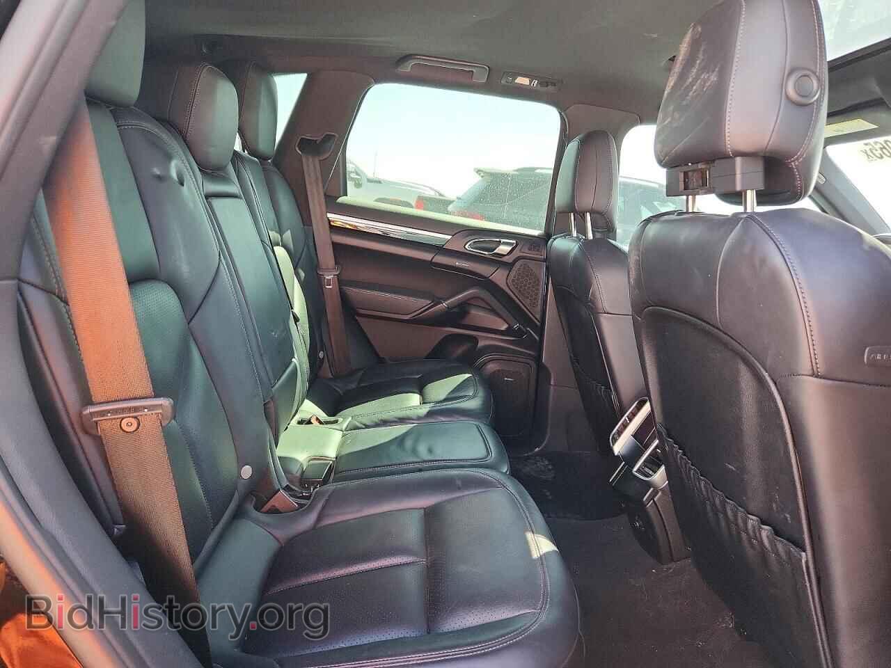 2016 PORSCHE CAYENNE - VIN: WP1AF2A22GKA45596 - Photo 11