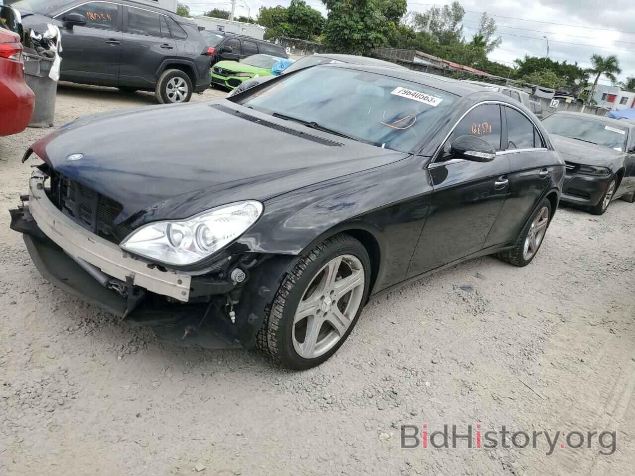 Photo WDDDJ72X67A099600 - MERCEDES-BENZ CLS-CLASS 2007