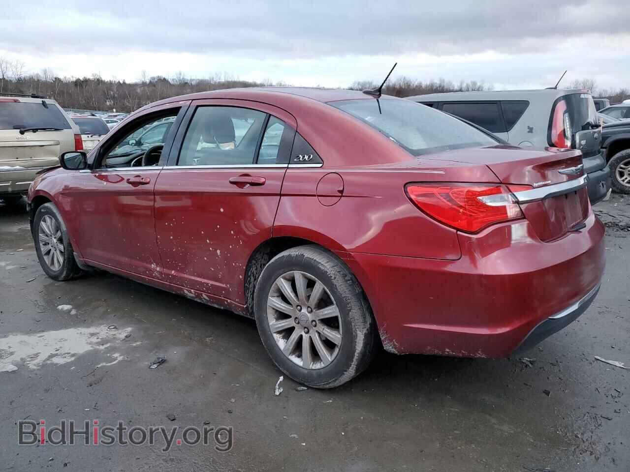 2011 CHRYSLER 200 - VIN: 1C3BC1FB2BN569893 - Фото 2