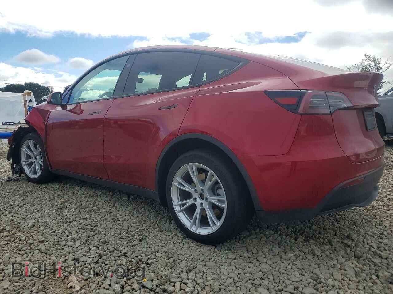 2024 TESLA MODEL Y - VIN: 7SAYGDEE5RF068757 - Photo 2