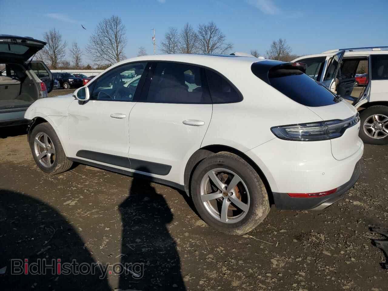 2020 PORSCHE MACAN - VIN: WP1AA2A55LLB03536 - Photo 2