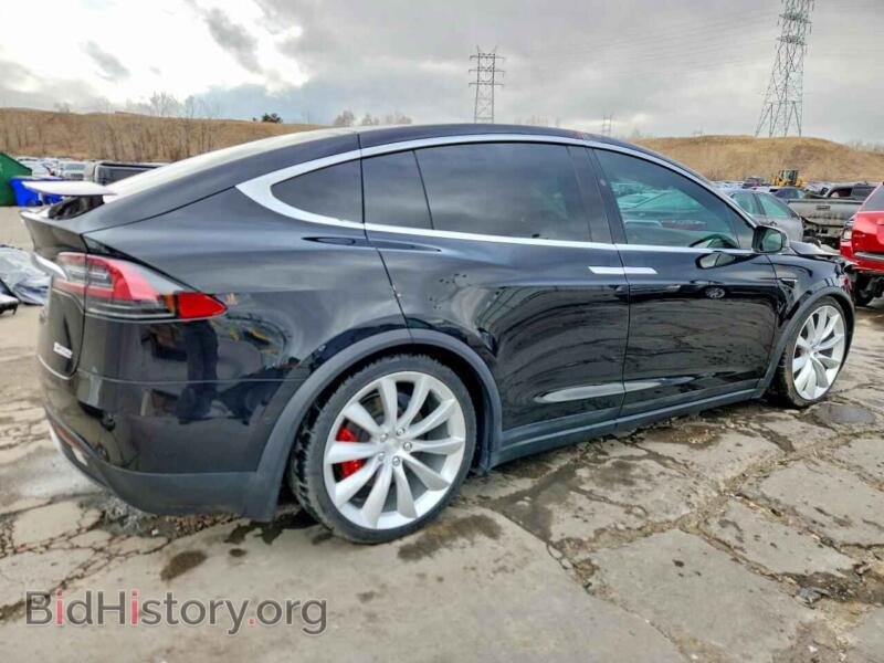 2017 Tesla MODEL X (VIN 5YJXCBE40HF051766) — photo 3 of 16