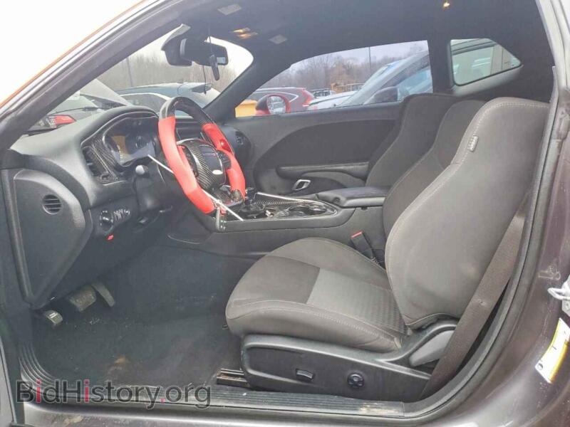 2019 Dodge CHALLENGER (VIN 2C3CDZBT3KH583311) — photo 7 of 13