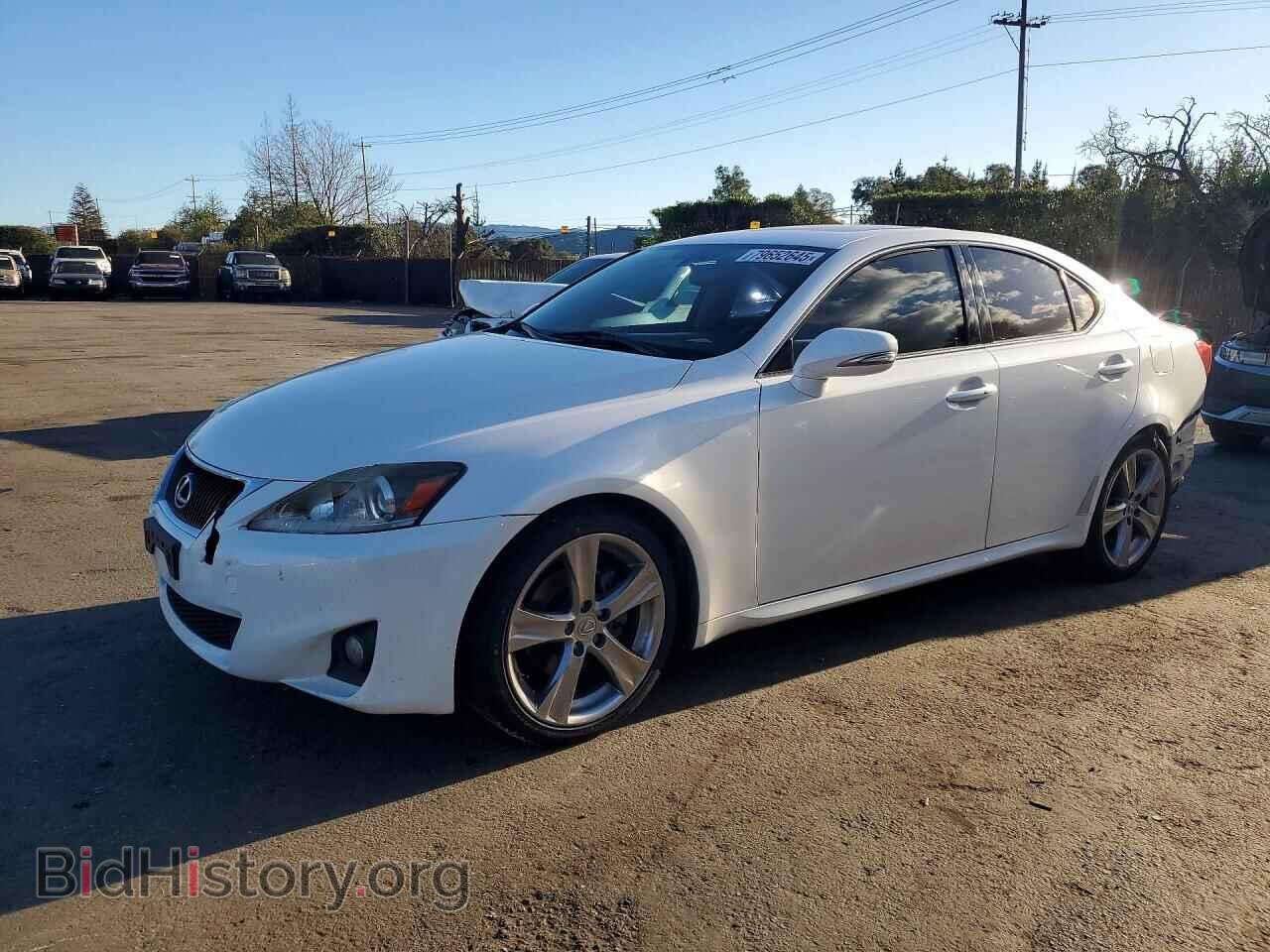 Photo JTHBF5C29B5150050 - LEXUS IS 2011