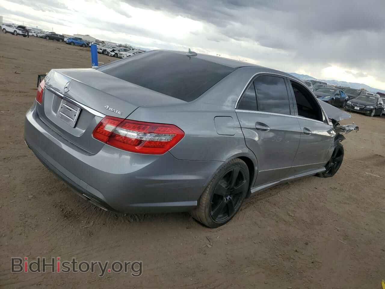 2011 MERCEDES-BENZ E-CLASS - VIN: WDDHF8HB2BA316668 - Фото 3