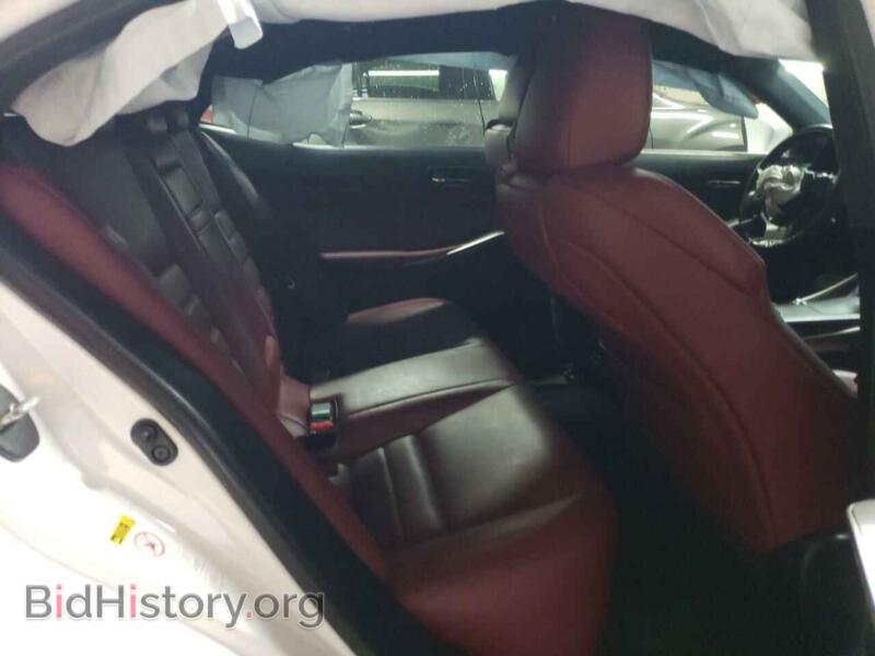 2015 Lexus IS (VIN JTHCF1D27F5021094) — фото 10 из 12