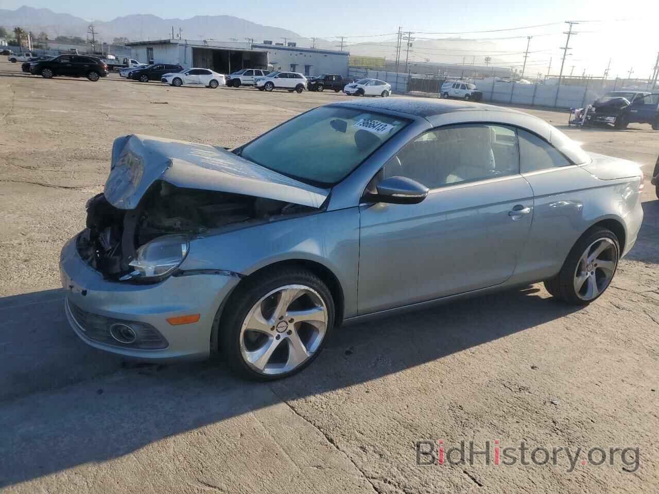 Photo WVWBW8AH5DV006220 - VOLKSWAGEN EOS 2013