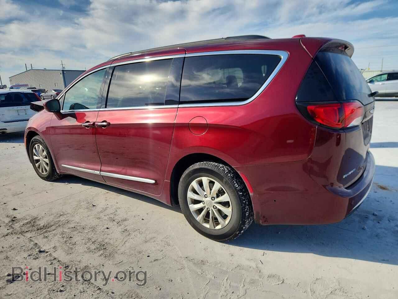 2017 CHRYSLER PACIFICA - VIN: 2C4RC1BG1HR762558 - Фото 2