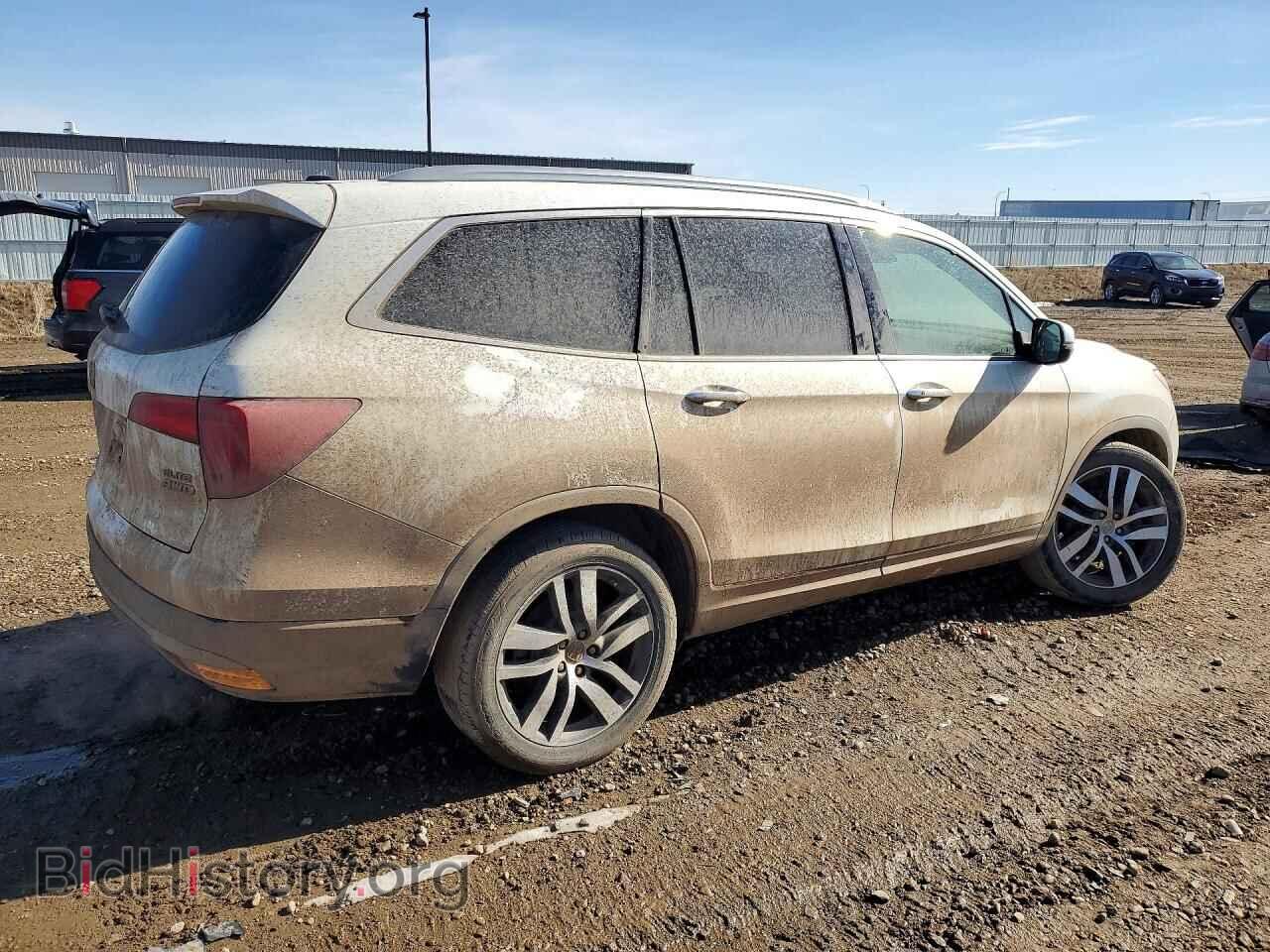 2017 HONDA PILOT - VIN: 5FNYF6H02HB072260 - Фото 3