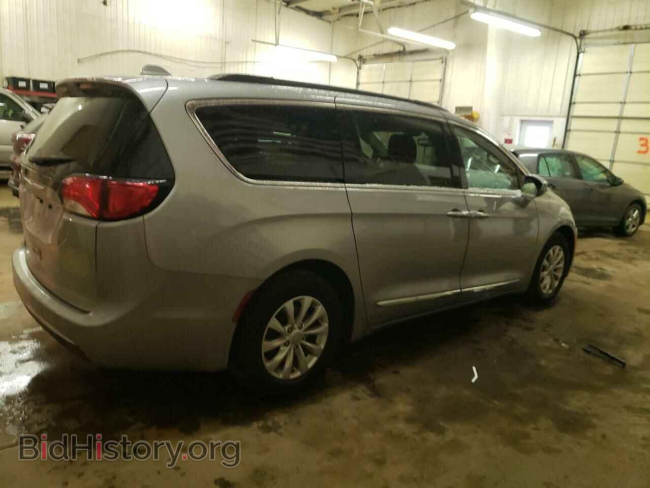2017 CHRYSLER PACIFICA - VIN: 2C4RC1BG3HR757099 - Фото 3