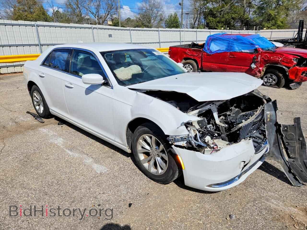 2015 CHRYSLER 300 - VIN: 2C3CCAAG6FH779600 - Фото 4