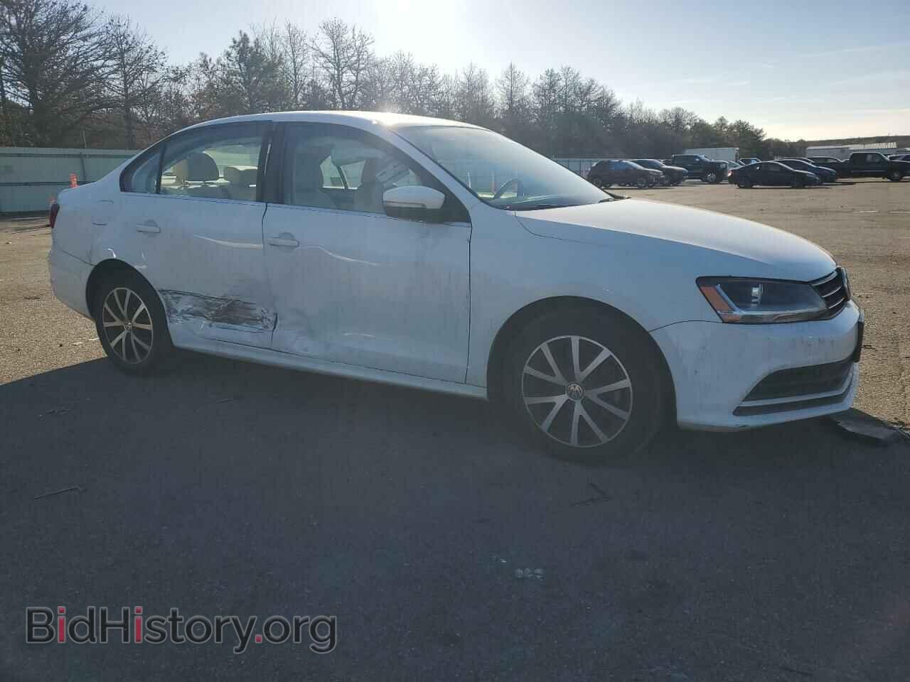 2017 VOLKSWAGEN JETTA - VIN: 3VWDB7AJ1HM363232 - Фото 4