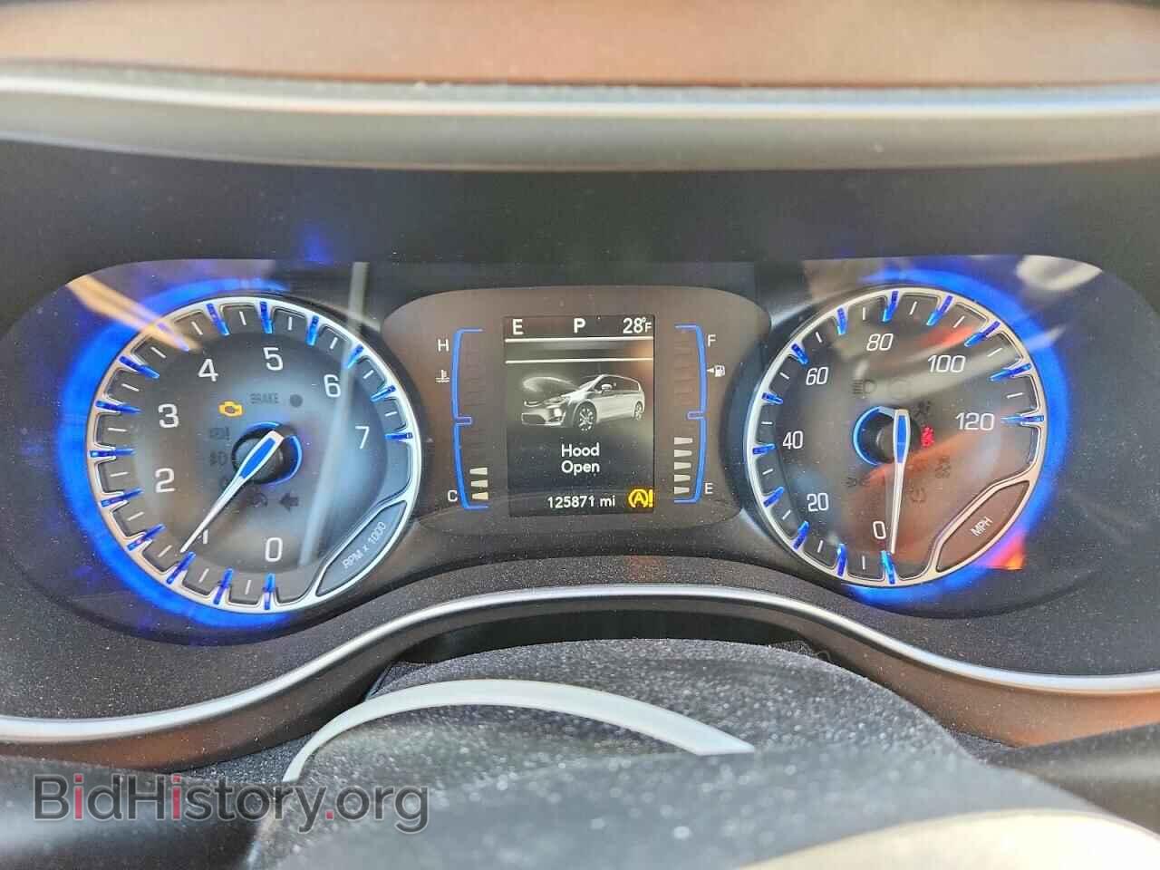 2018 CHRYSLER PACIFICA - VIN: 2C4RC1BG5JR124108 - Photo 9