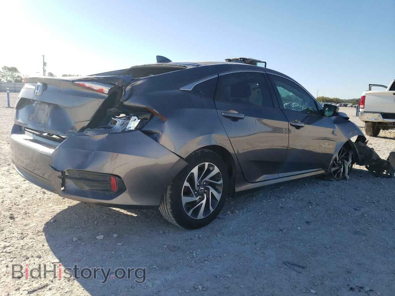 2018 HONDA CIVIC - VIN: 19XFC2F73JE005249 - Фото 3
