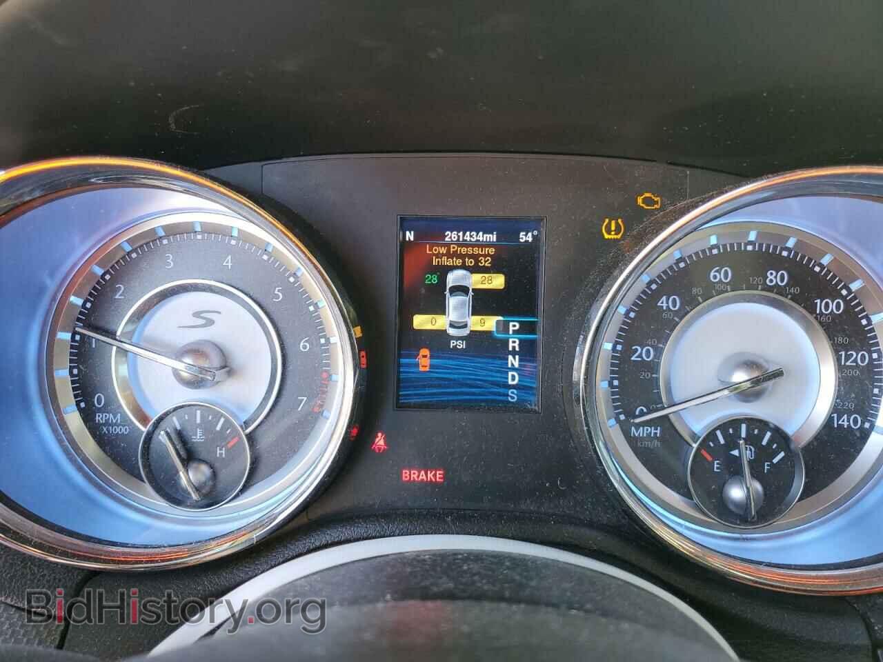 2014 CHRYSLER 300 - VIN: 2C3CCABG6EH373099 - Фото 9