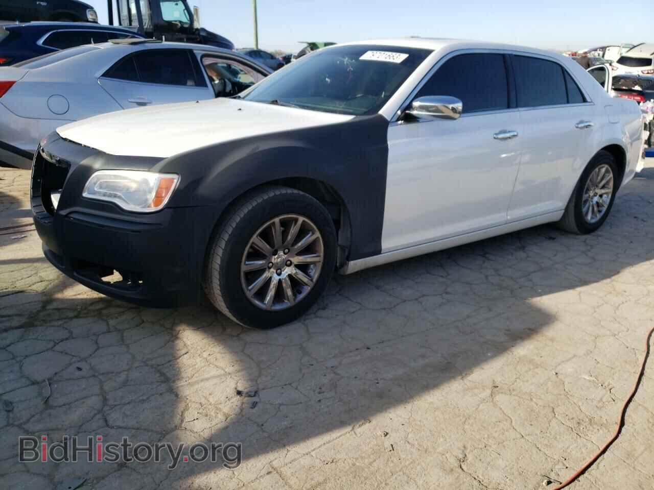 Photo 2C3CCACG9CH207932 - CHRYSLER 300 2012