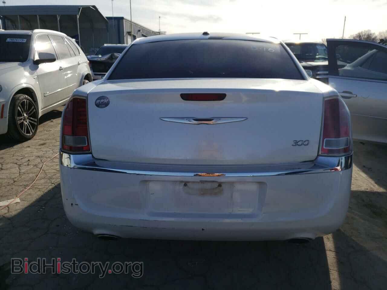 2012 CHRYSLER 300 - VIN: 2C3CCACG9CH207932 - Фото 6