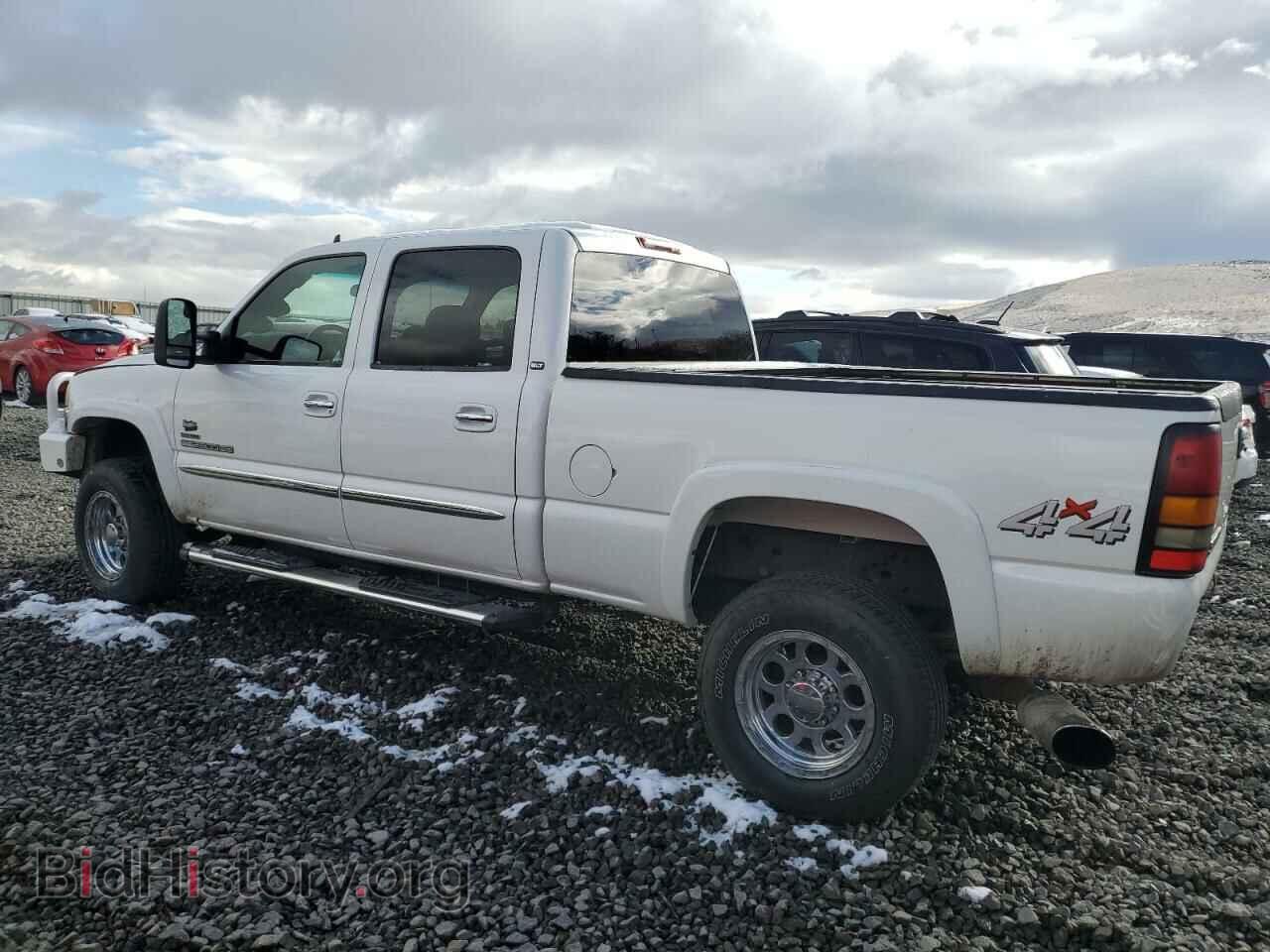 2007 GMC SIERRA - VIN: 1GTHK23D97F160232 - Фото 2