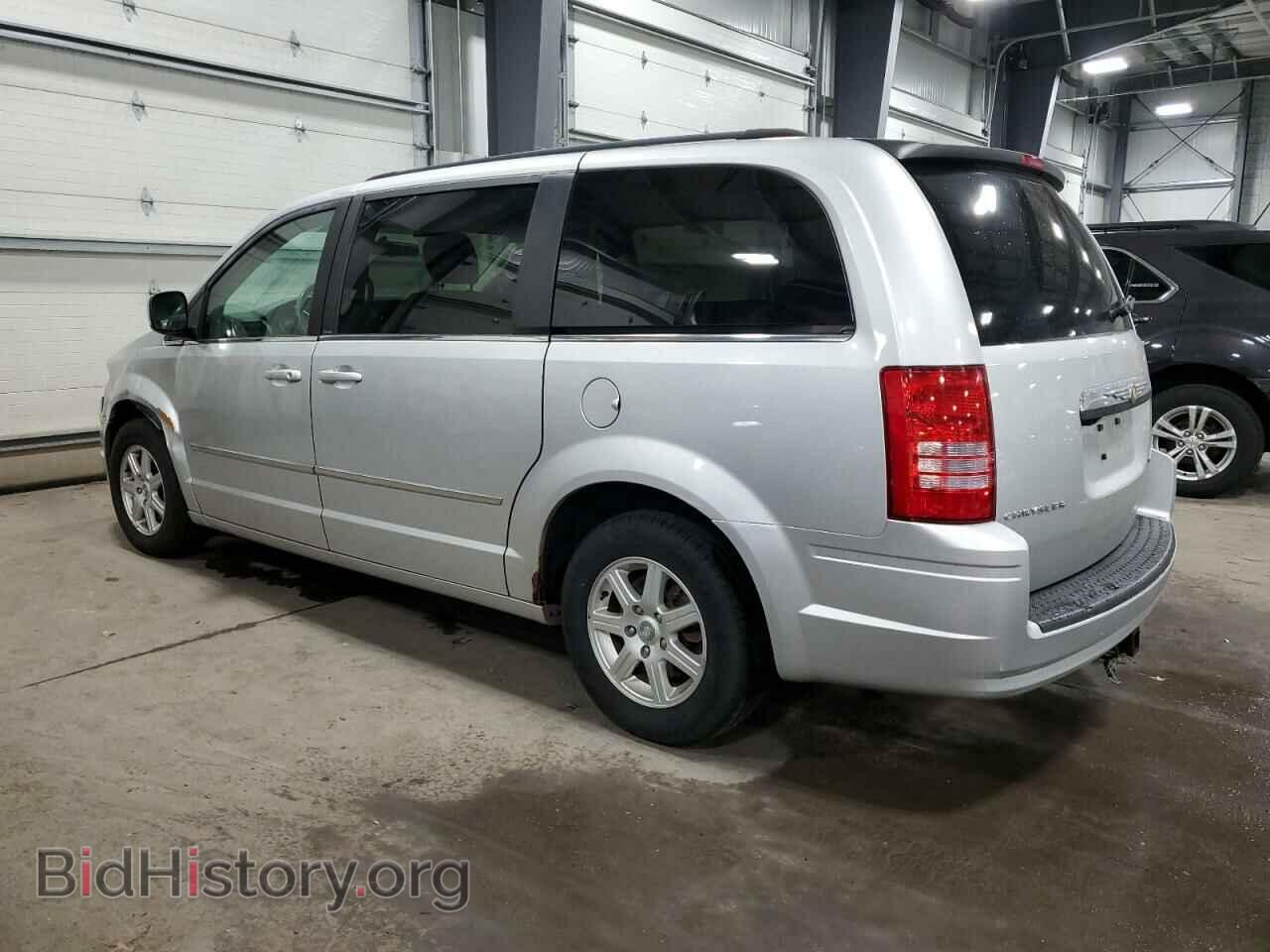 2010 CHRYSLER MINIVAN - VIN: 2A4RR5D15AR127812 - Фото 2