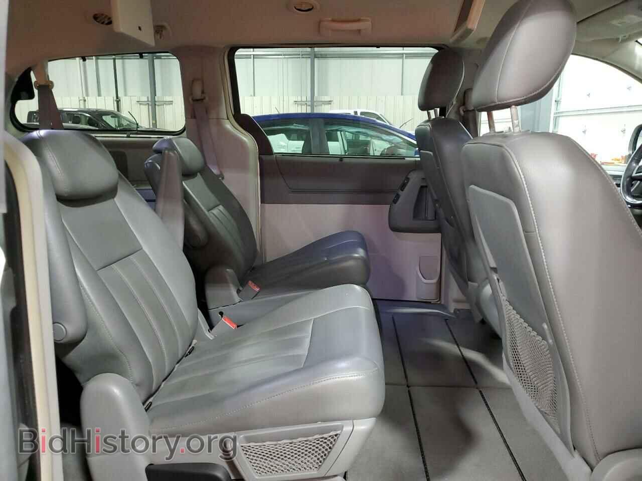 2010 CHRYSLER MINIVAN - VIN: 2A4RR5D15AR127812 - Фото 11