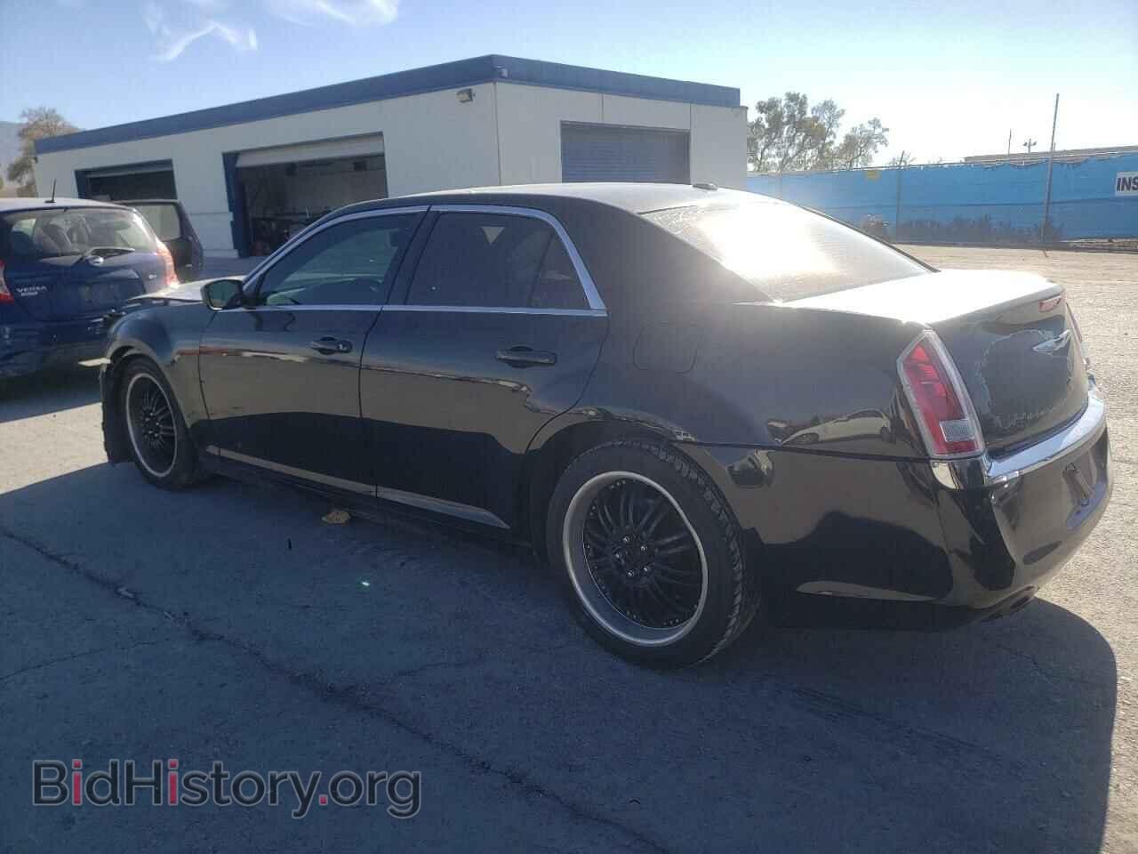 2014 CHRYSLER 300 - VIN: 2C3CCAAG7EH288788 - Фото 2