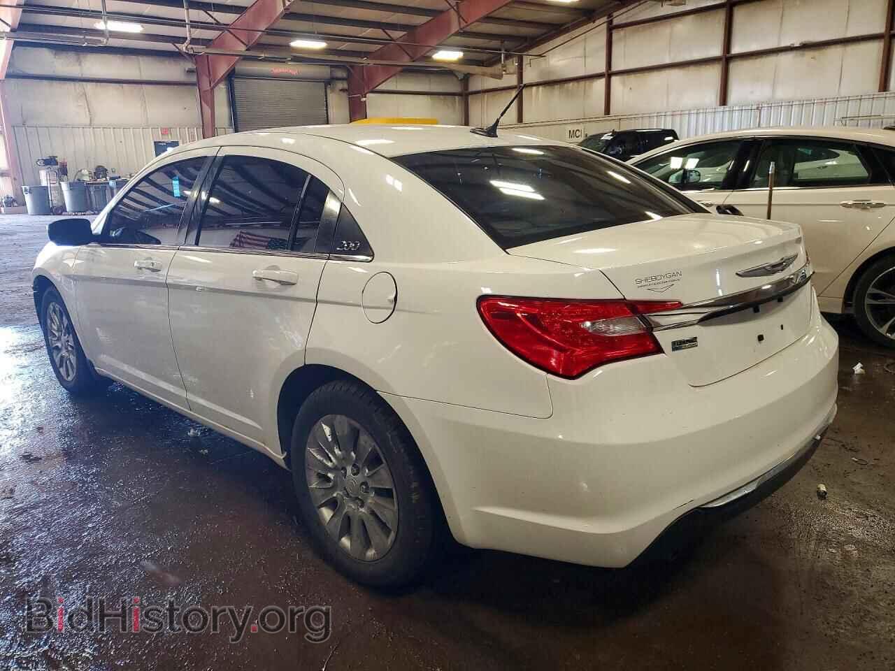 2013 CHRYSLER 200 - VIN: 1C3CCBAG7DN721862 - Фото 2