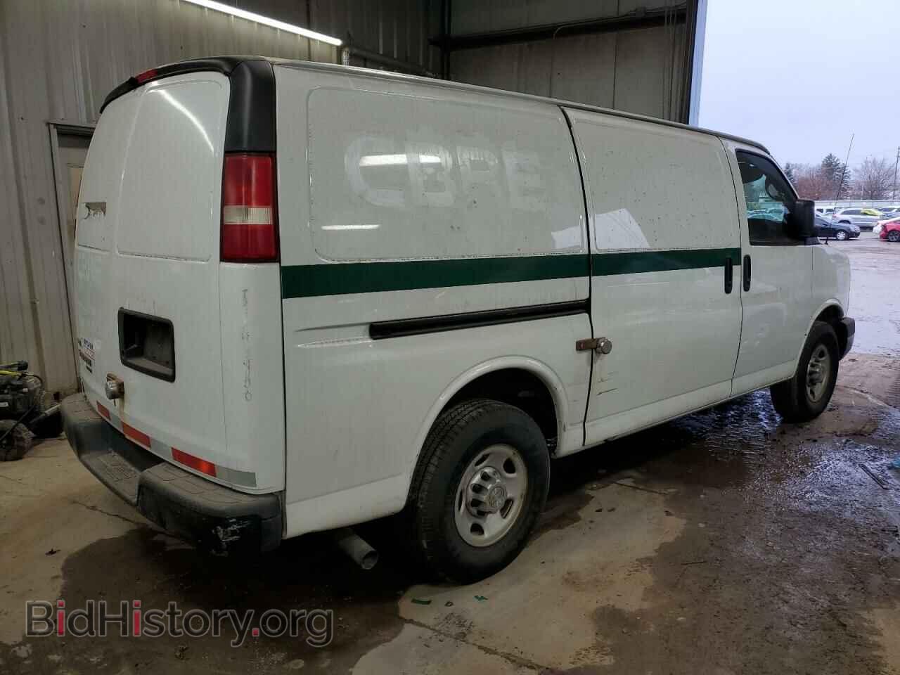 2011 CHEVROLET EXPRESS - VIN: 1GCWGFCA3B1134768 - Фото 3