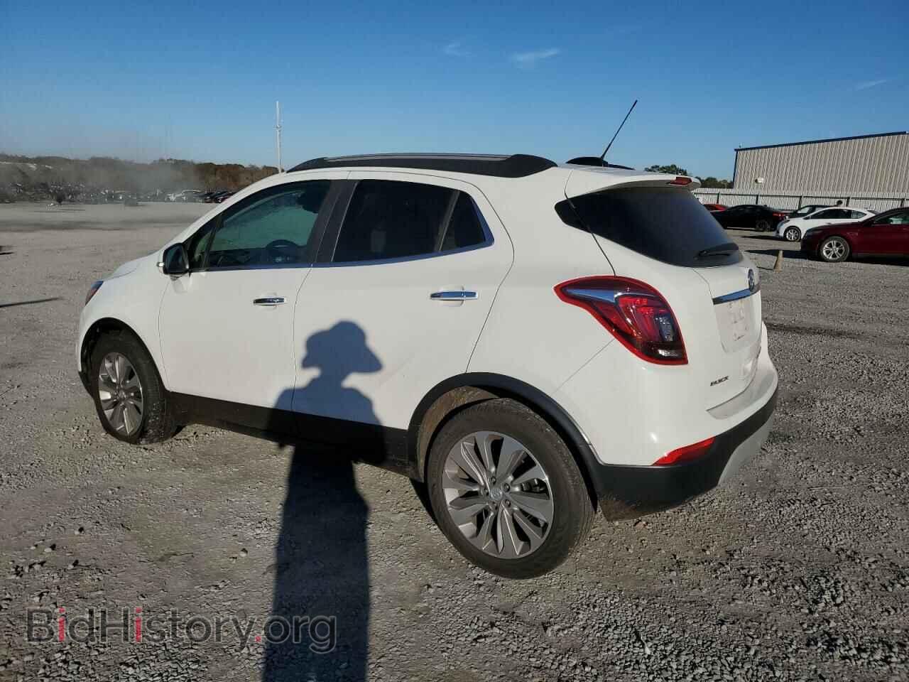 2018 BUICK ENCORE - VIN: KL4CJASB7JB588218 - Фото 2