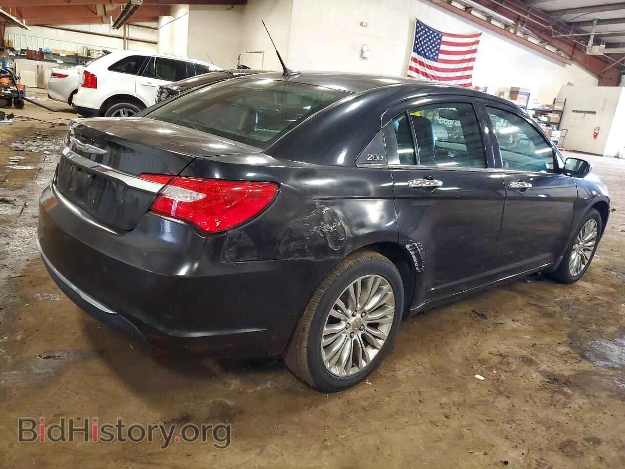 2011 CHRYSLER 200 - VIN: 1C3BC2FG9BN518375 - Фото 3