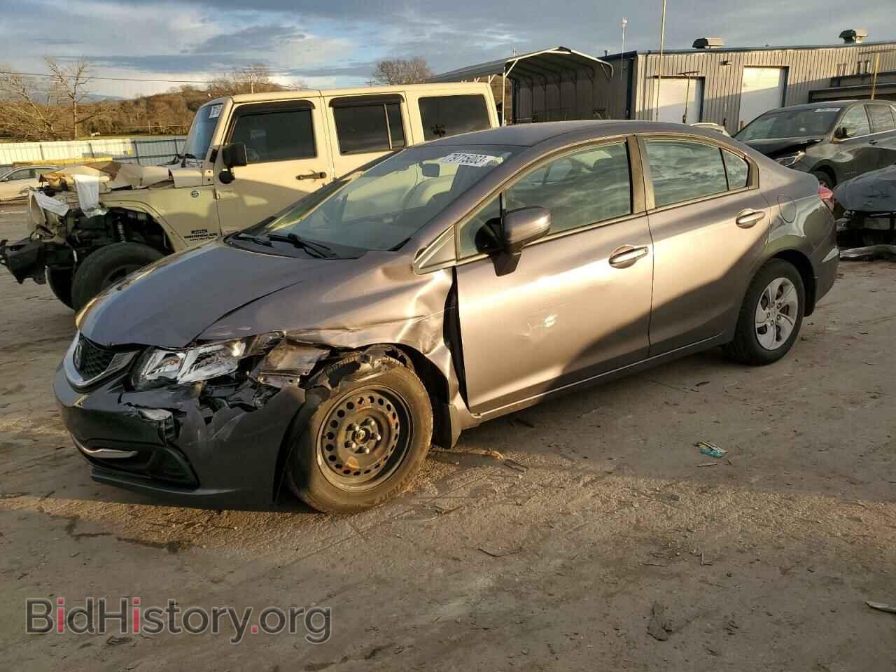 Фотография 19XFB2F56EE044358 - HONDA CIVIC 2014
