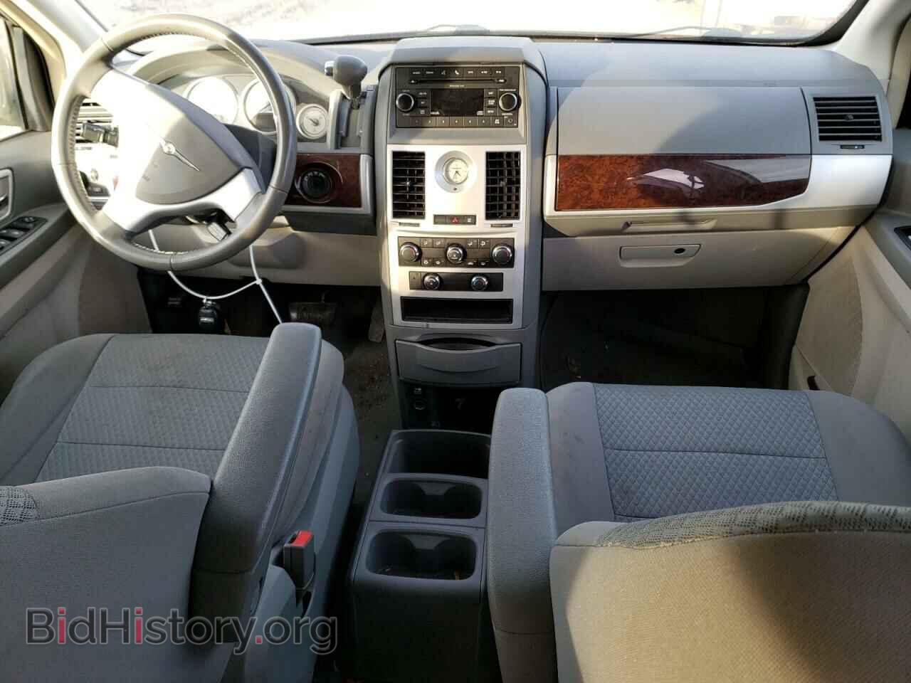 2010 CHRYSLER MINIVAN - VIN: 2A4RR5D18AR491335 - Фото 8
