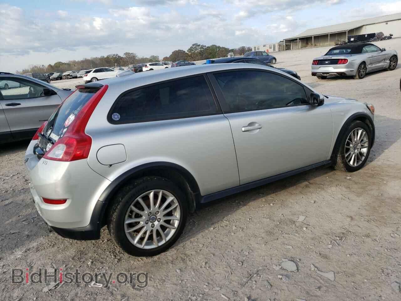 2012 VOLVO C30 - VIN: YV1672MKXC2286570 - Фото 3