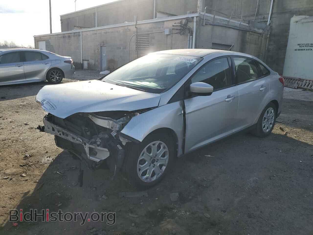 Photo 1FAHP3F25CL430737 - FORD FOCUS 2012