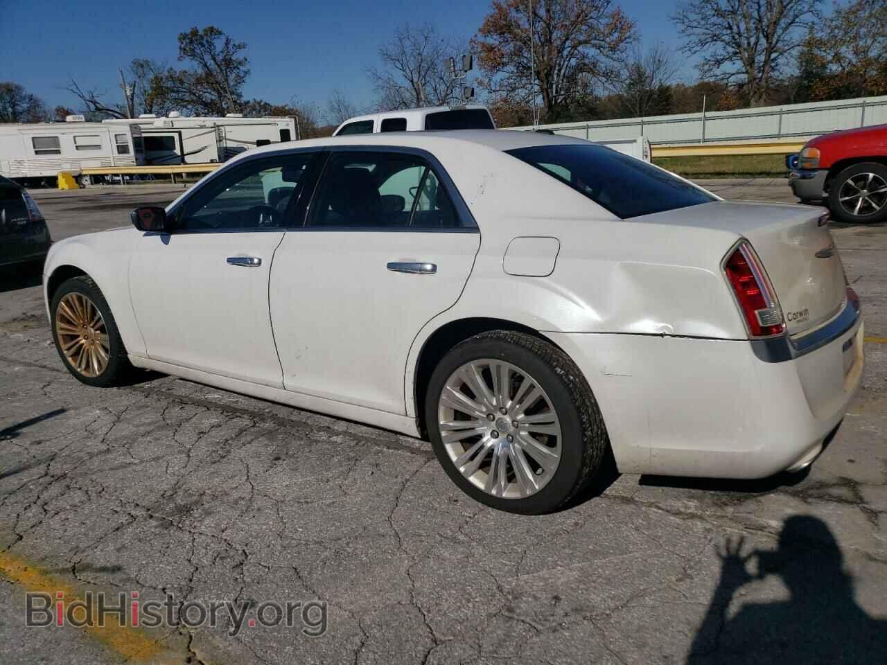 2012 CHRYSLER 300 - VIN: 2C3CCAPT8CH238046 - Фото 2