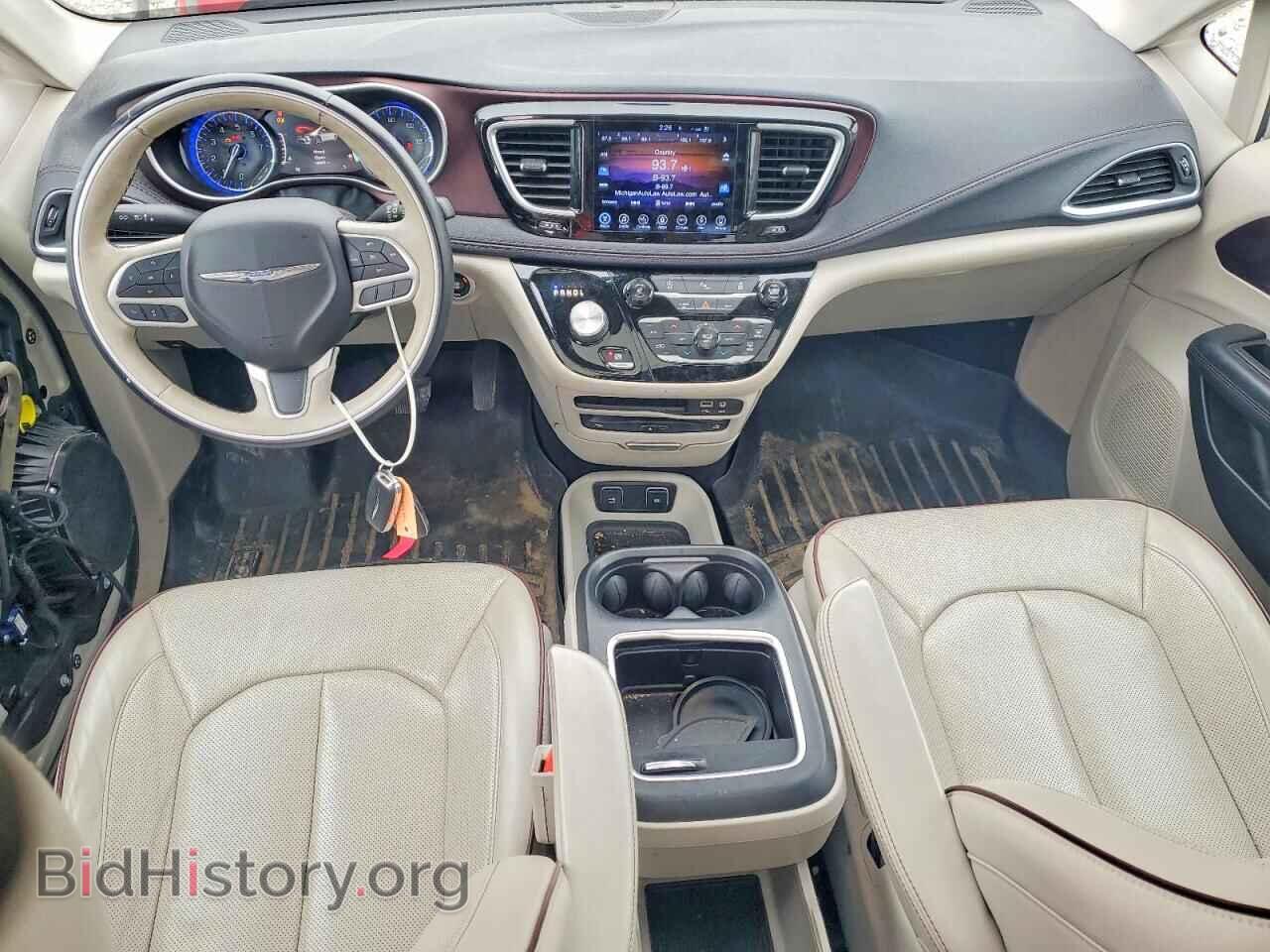 2017 CHRYSLER PACIFICA - VIN: 2C4RC1GG5HR769814 - Фото 8