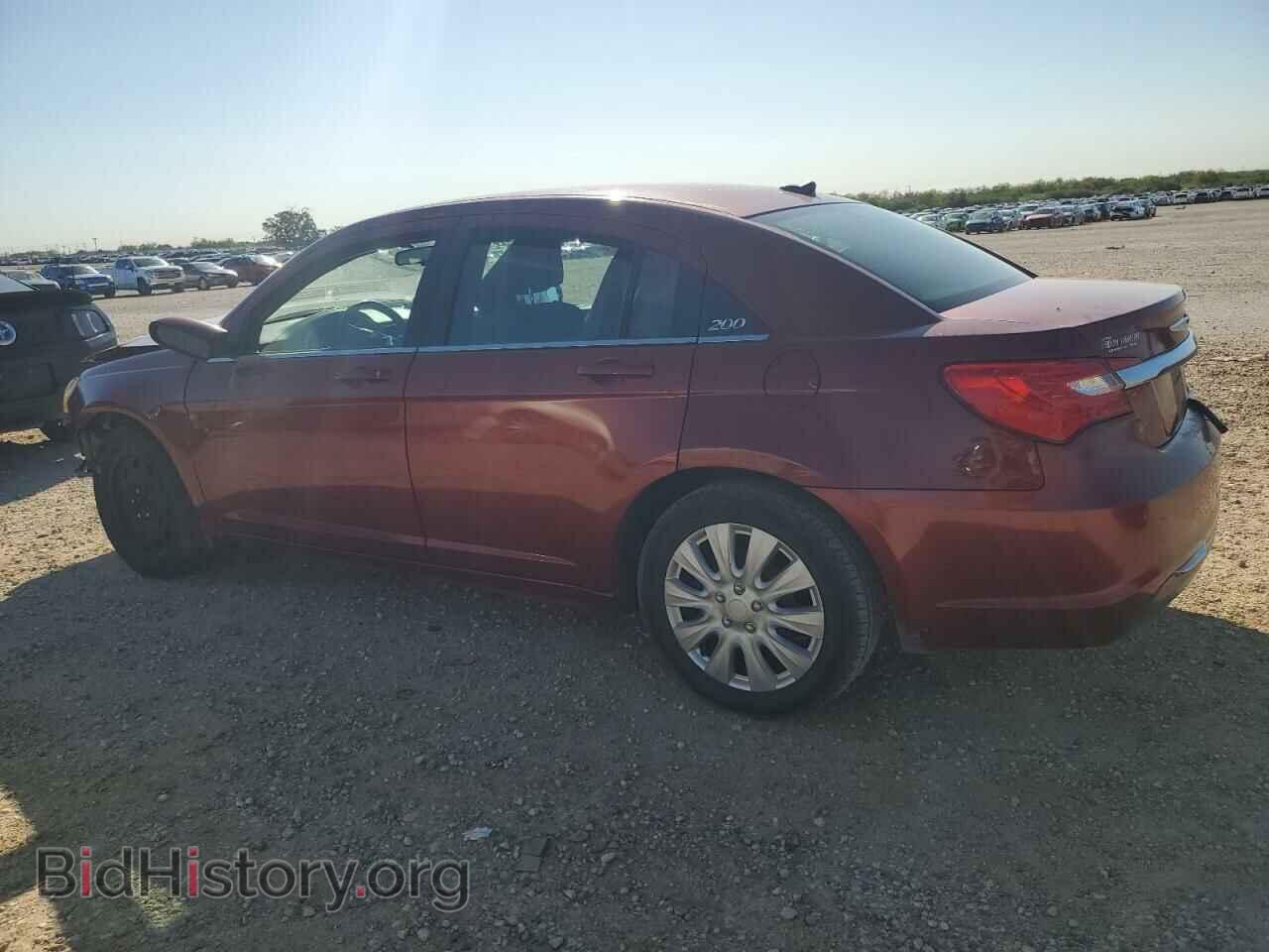 2013 CHRYSLER 200 - VIN: 1C3CCBAB3DN622721 - Фото 2