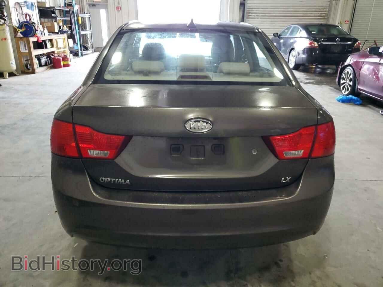 2009 KIA OPTIMA - VIN: KNAGE228595332141 - Фото 6