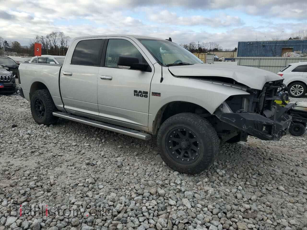 2017 RAM 1500 - VIN: 3C6RR7LT7HG784607 - Photo 4