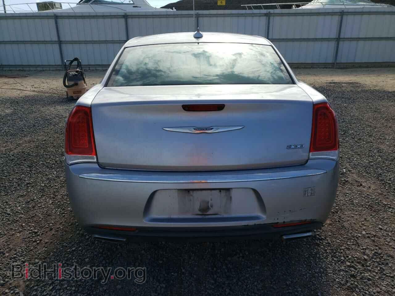 2015 CHRYSLER 300 - VIN: 2C3CCAAG3FH930831 - Фото 6