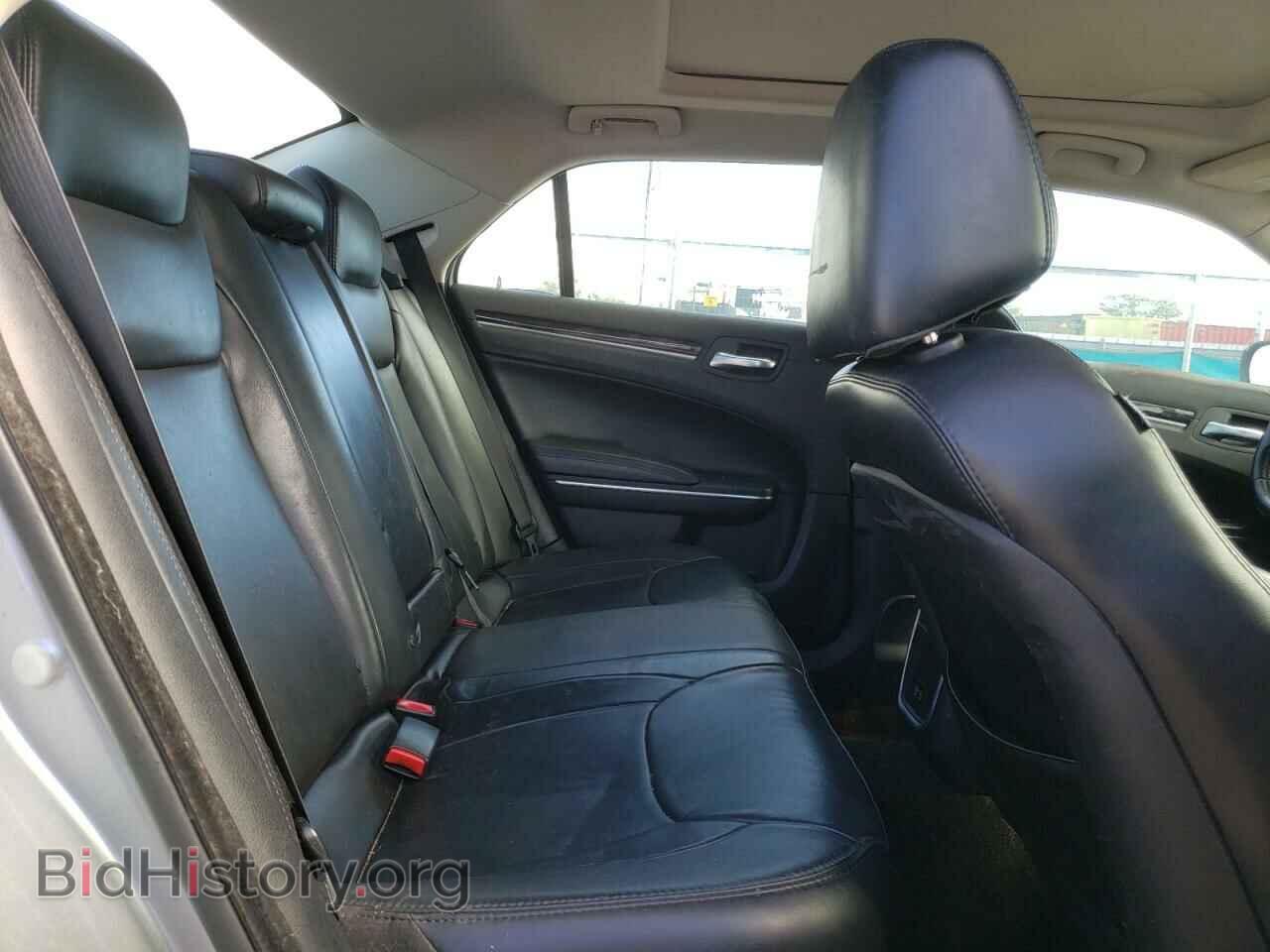 2015 CHRYSLER 300 - VIN: 2C3CCAAG3FH930831 - Фото 10