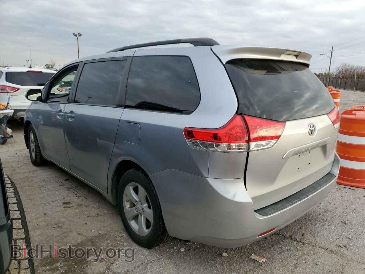 2013 TOYOTA All Models - VIN: 5TDKK3DC2DS405367 - Фото 2